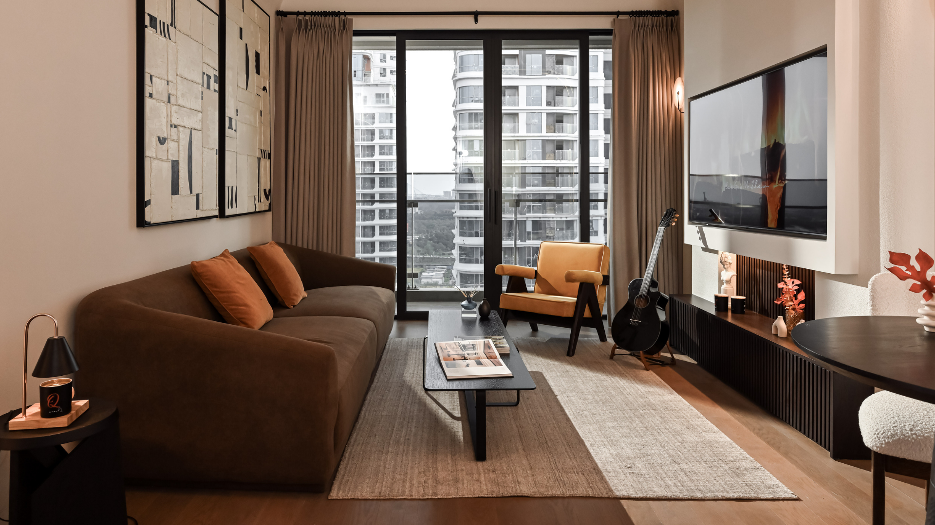 img showrooom